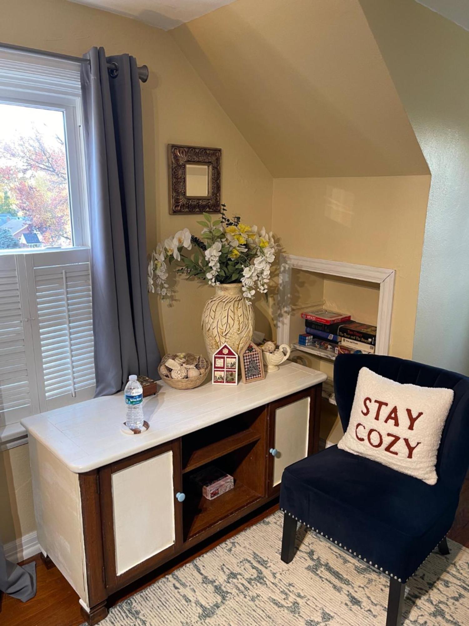 Cozy Room Near Airport & Highway سانت لويس الغرفة الصورة